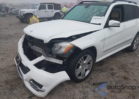 2015 Mercedes-Benz Glk 350 4Matic из США, поврежденный, VIN WDCGG8JB3FG440362